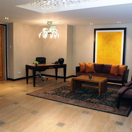 The Royal Mandaya Hotel Davao City Kültér fotó