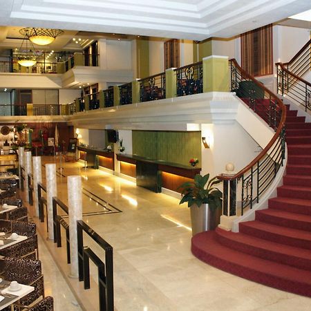 The Royal Mandaya Hotel Davao City Kültér fotó