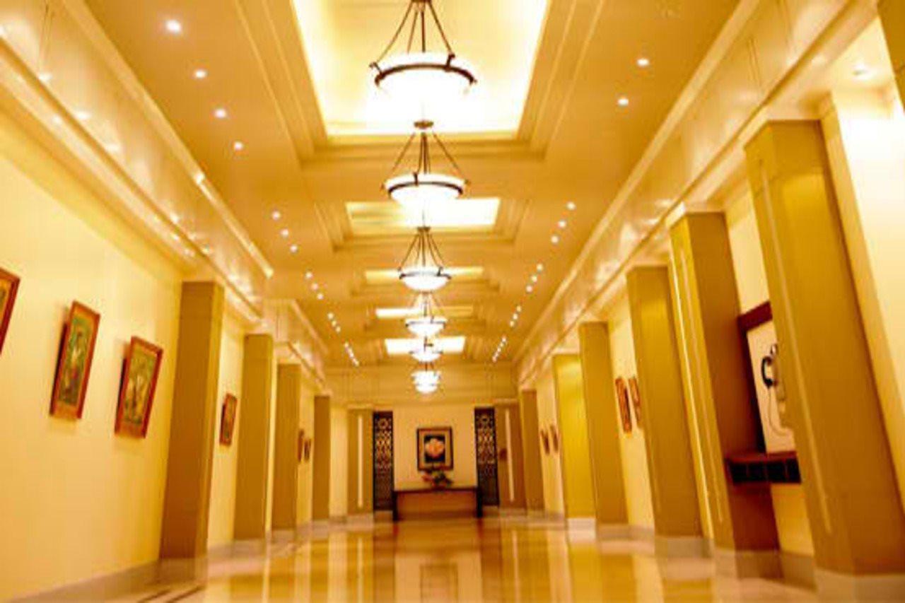 The Royal Mandaya Hotel Davao City Kültér fotó