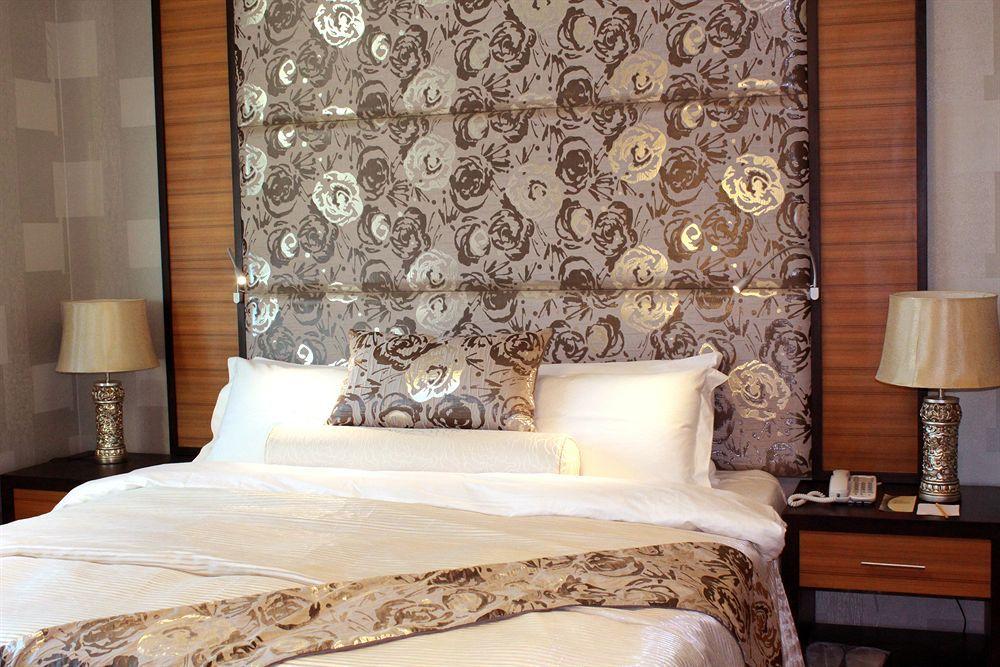 The Royal Mandaya Hotel Davao City Kültér fotó