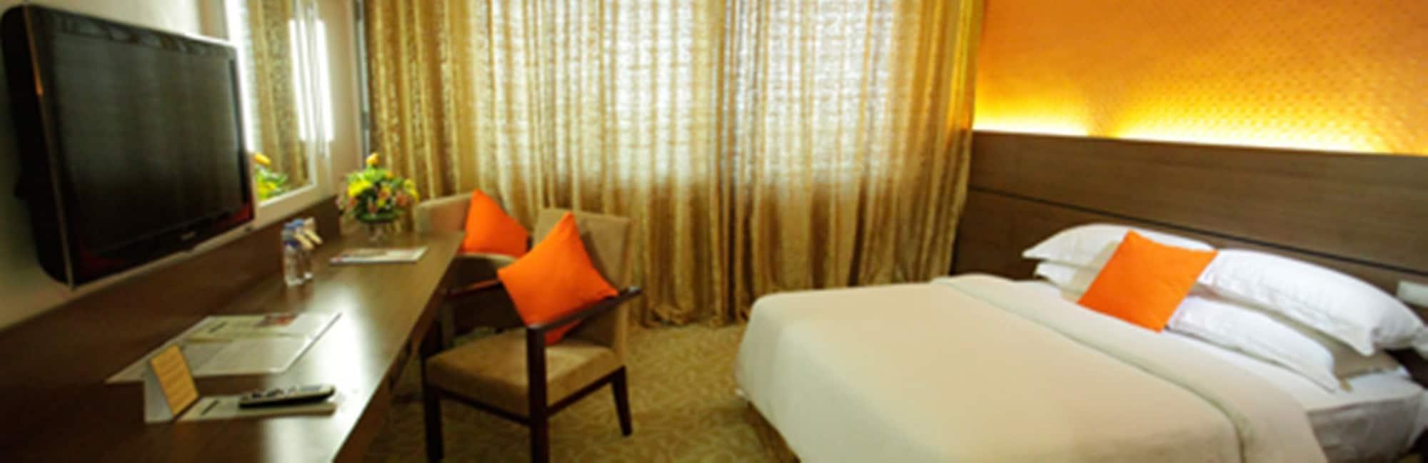 The Royal Mandaya Hotel Davao City Kültér fotó
